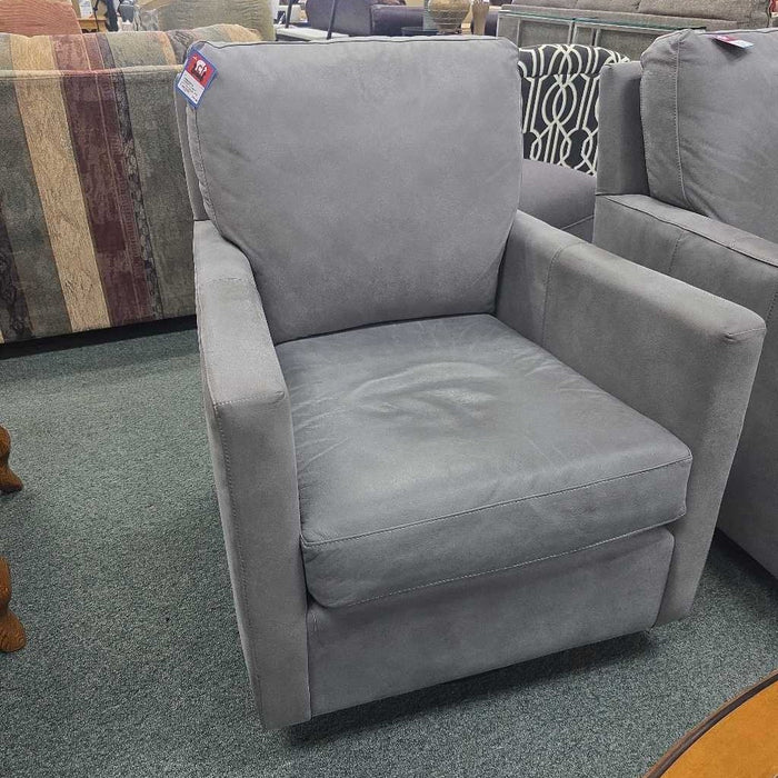 BASSETT TRENT SWIVEL CHAIR ATH
