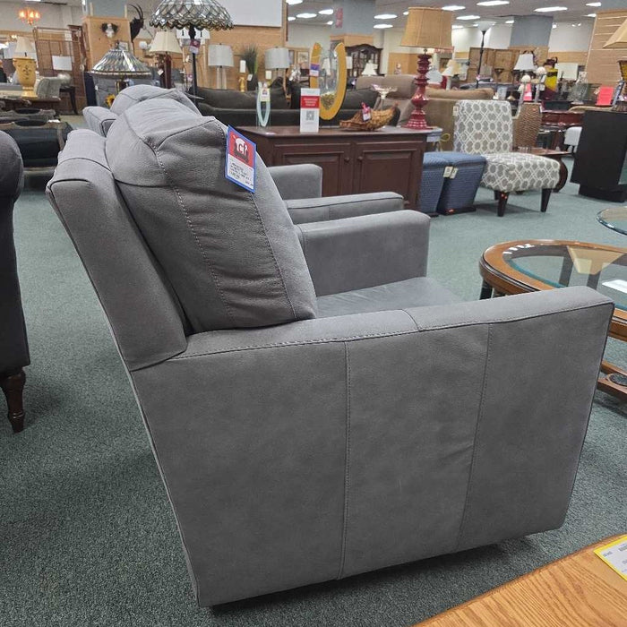 BASSETT TRENT SWIVEL CHAIR ATH