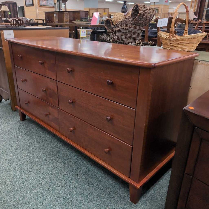 DRESSER BTK