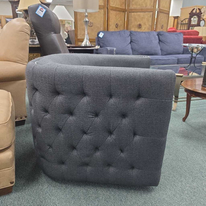 SWIVEL CHAIR TB