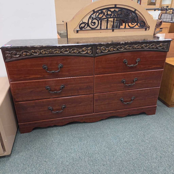 DRESSER WITH MIRROR BAH