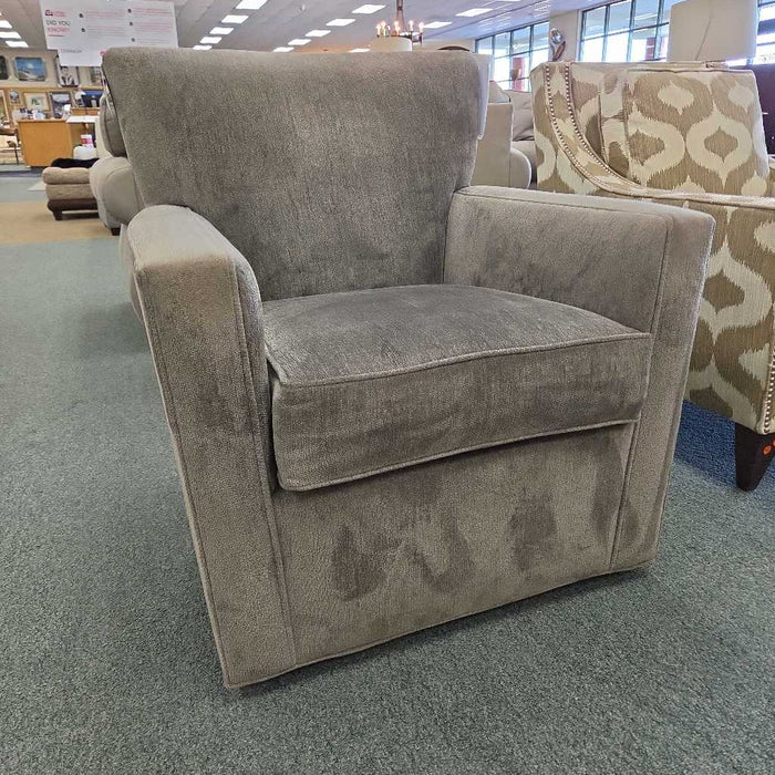 ETHAN ALLEN SWIVEL CHAIR BTK