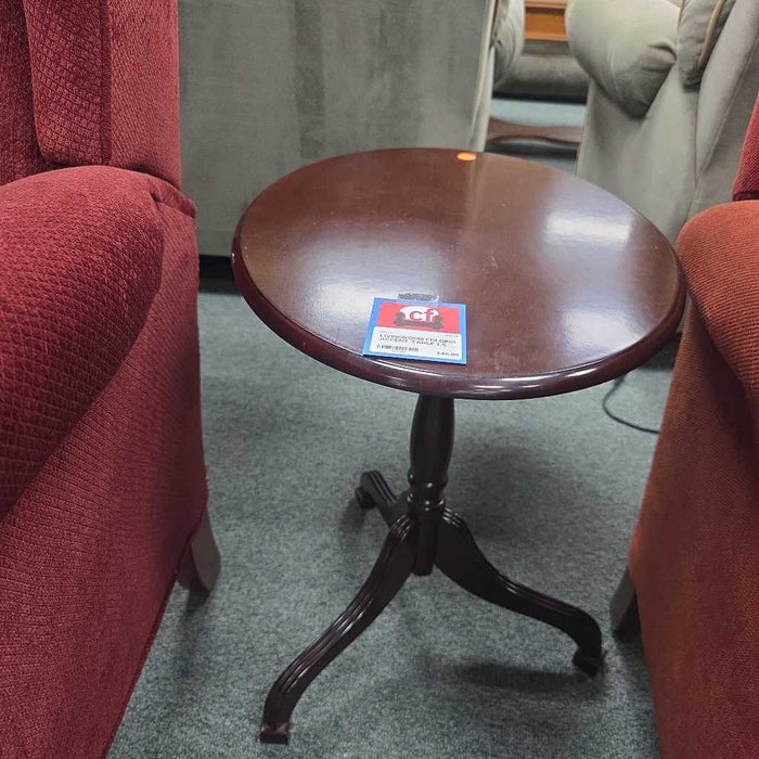 FOLDING ACCENT TABLE