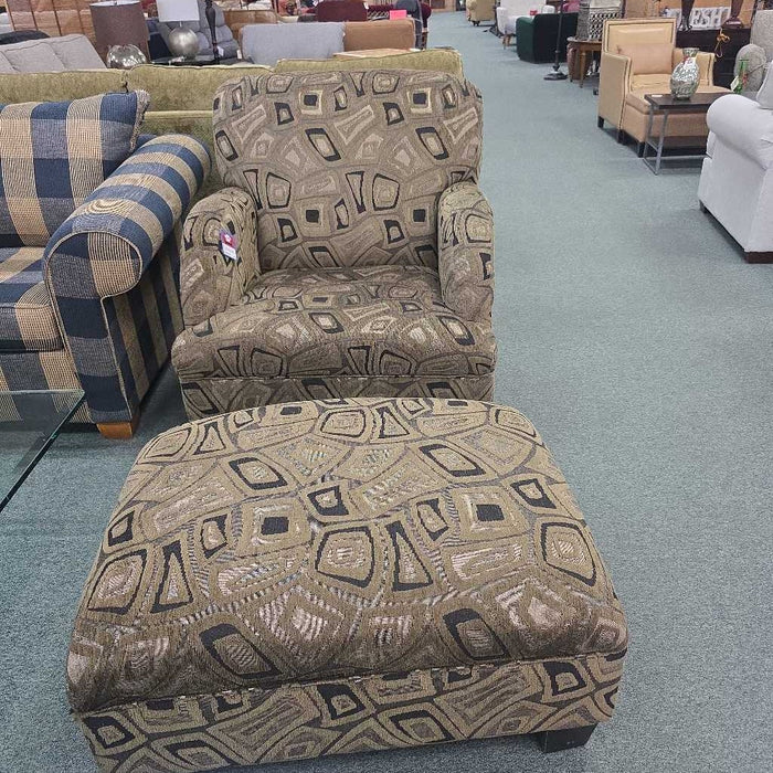 CHAIR WITH OTTOMAN
