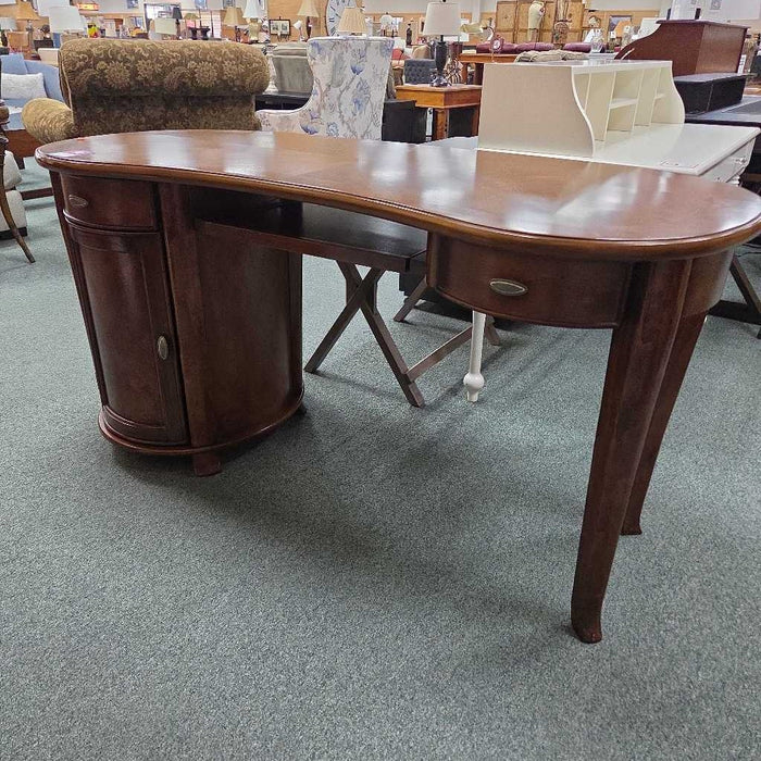 DESK BAH