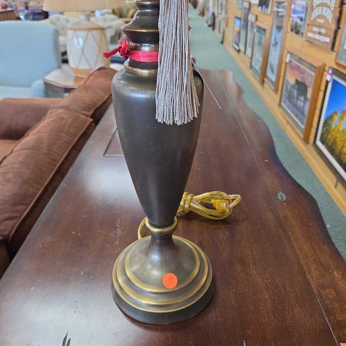 LAMP BA