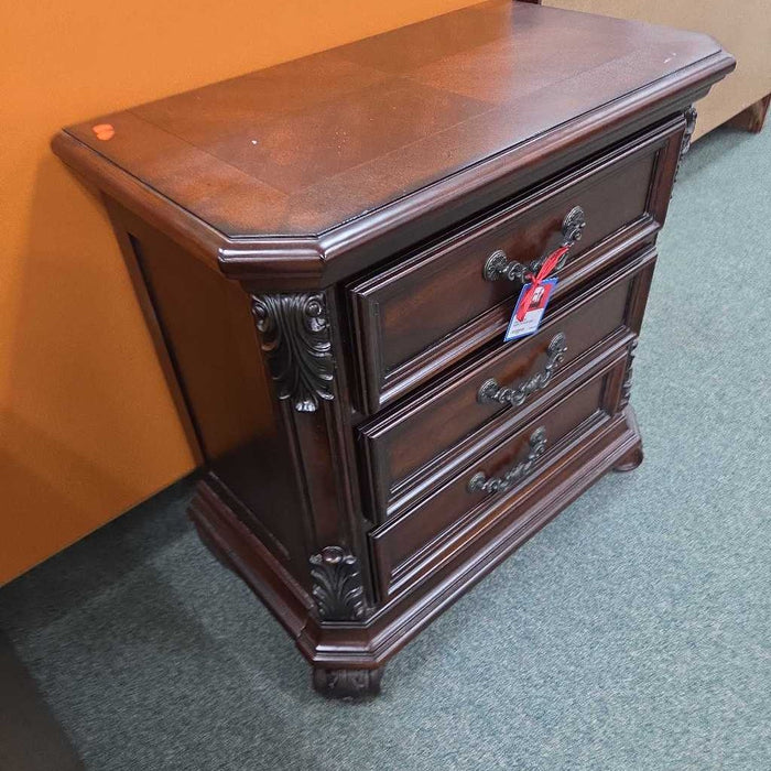NIGHTSTAND BHC