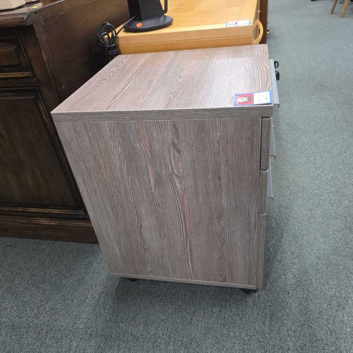 FILE CABINET KL