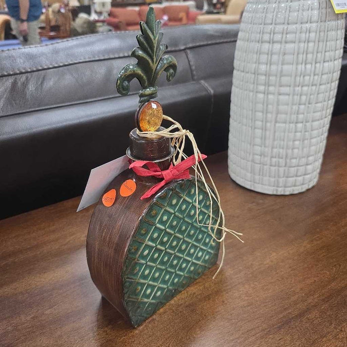 PINEAPPLE WITH LID S