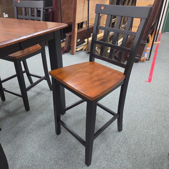TABLE 4 CHAIRS ALK