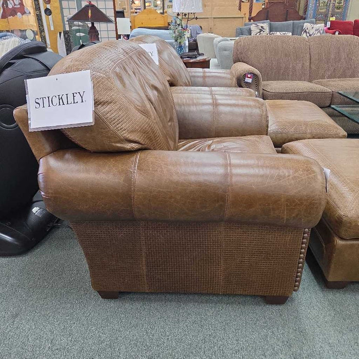 STICKLEY SANTE FE CHAIR WITH OTTOMAN SKH