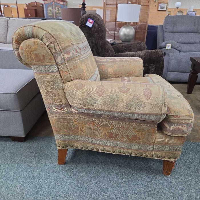 ACCENT CHAIR WITH OTTOMAN BBM