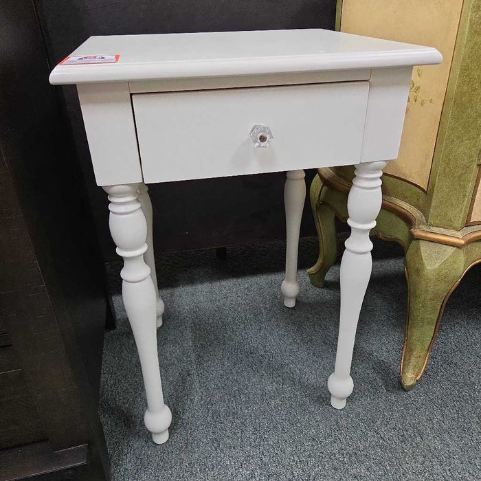 PB KIDS WHITNEY NIGHTSTAND AT