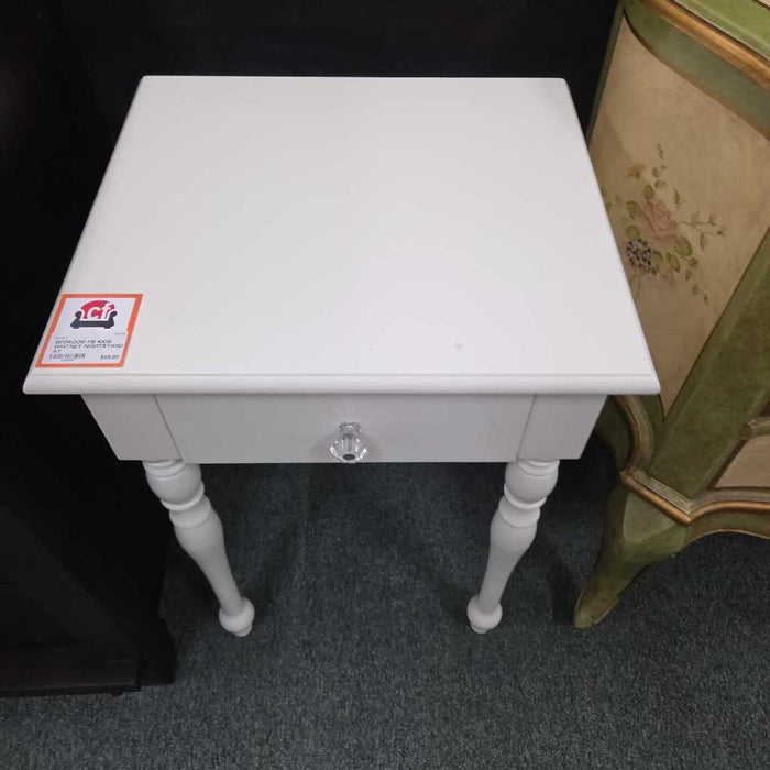 PB KIDS WHITNEY NIGHTSTAND AT
