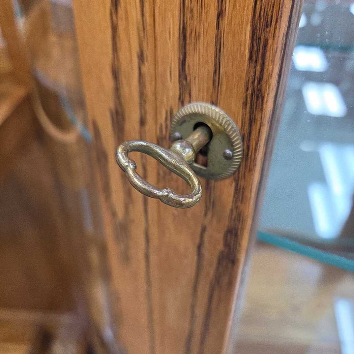 CURIO CABINET BAH