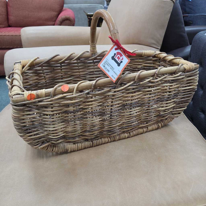 BASKET WITH HANDLE BA