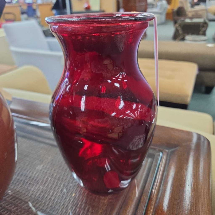RED VASE DECOR S