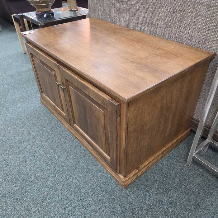 ACCENT CBAINET KL