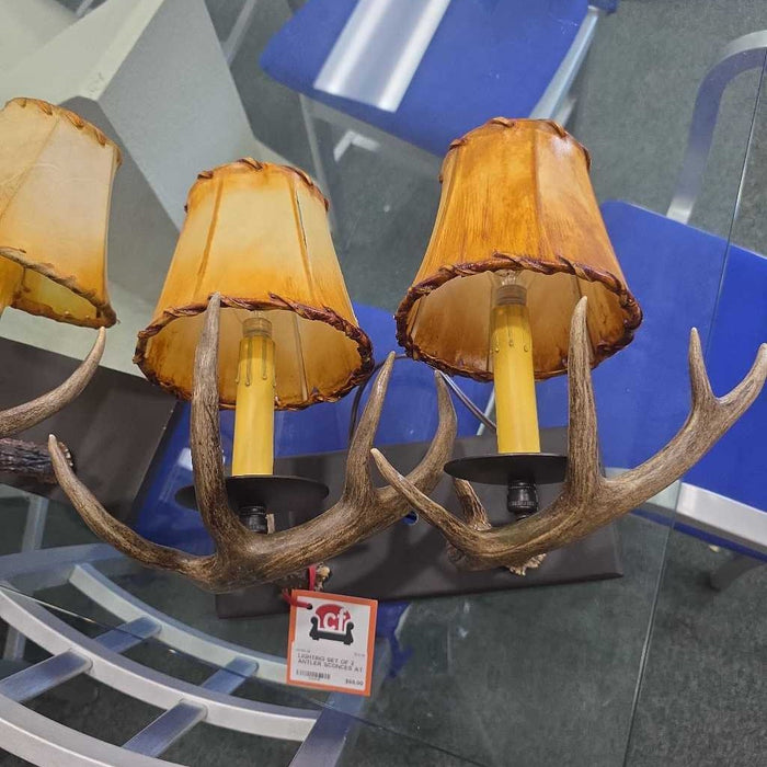 SET OF 2 ANTLER SCONCES AT