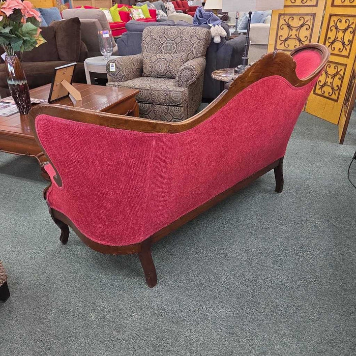 RED SETEE SOFA