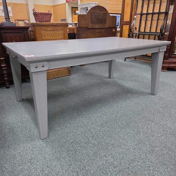 TABLE BAH