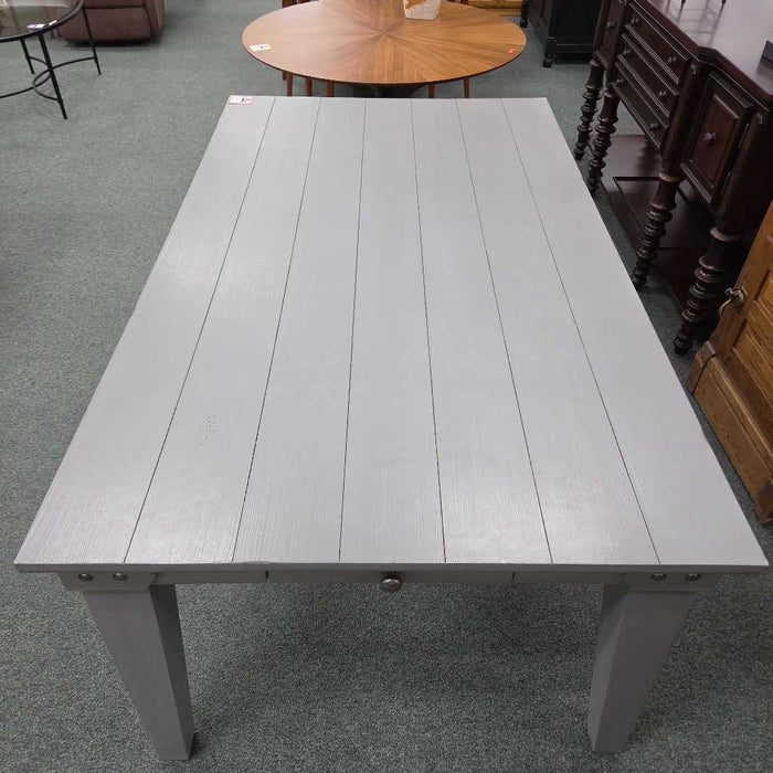 TABLE BAH