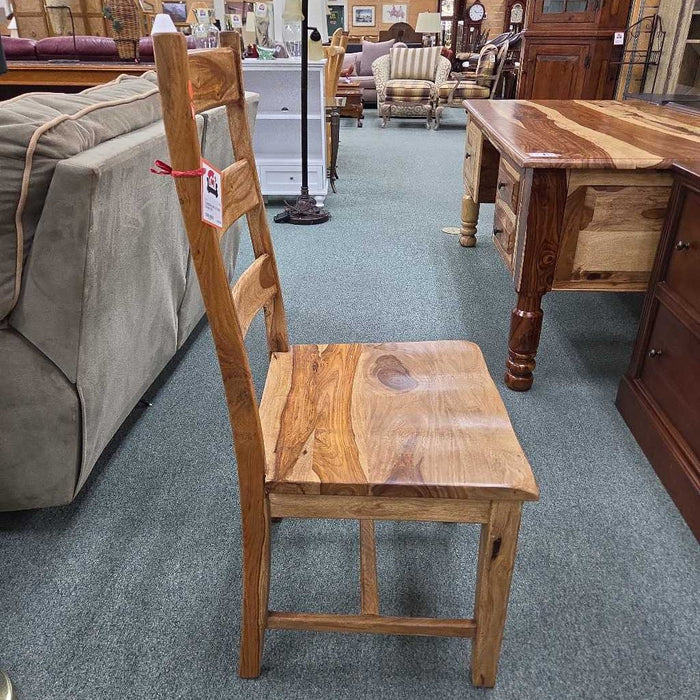 ACCENT CHAIR SK