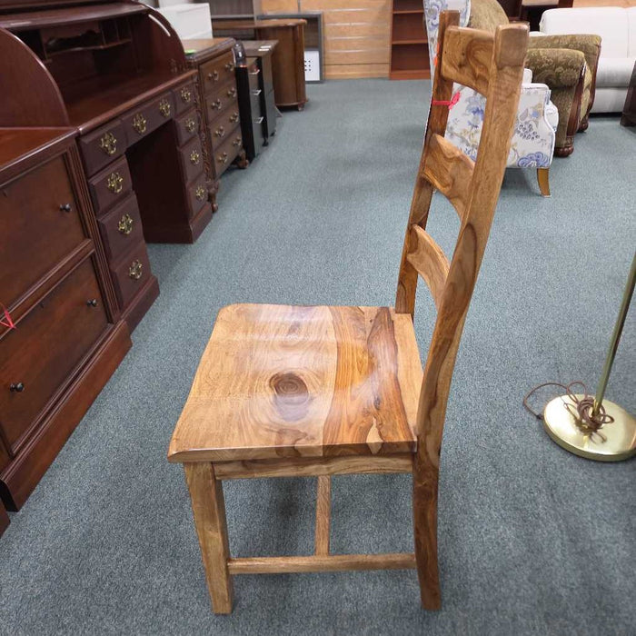 ACCENT CHAIR SK