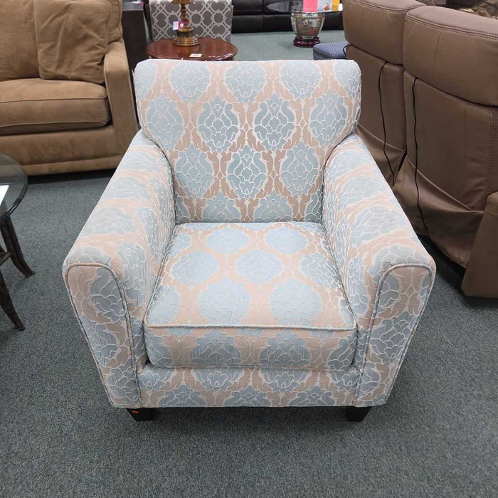 ACCENT CHAIR TB