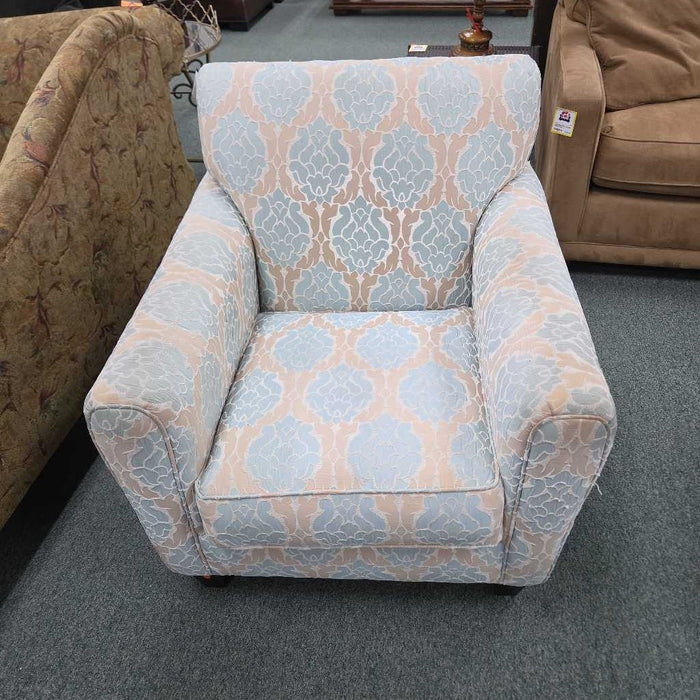 ACCENT CHAIR TB