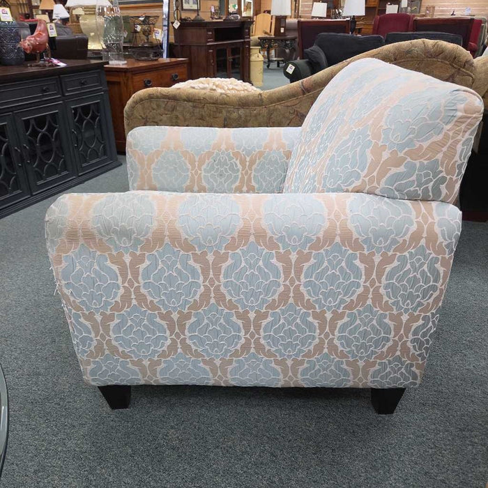 ACCENT CHAIR TB