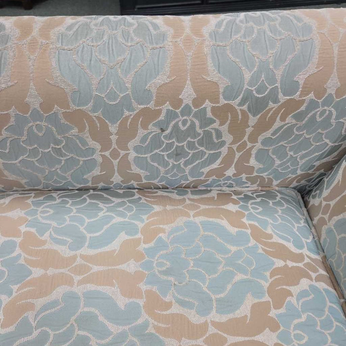ACCENT CHAIR TB