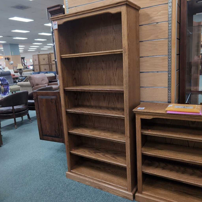 BOOKSHELF BTK