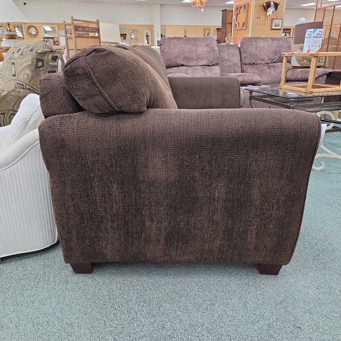 LOVESEAT BTK