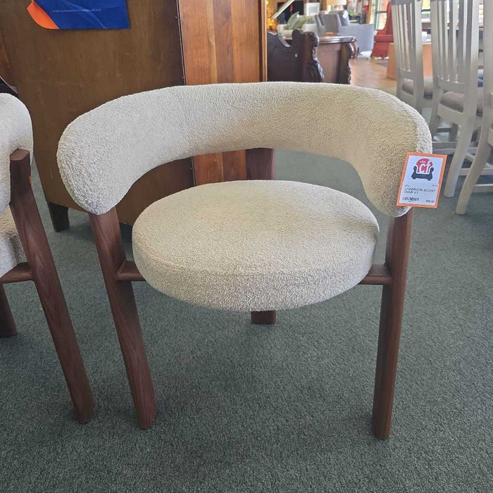ACCENT CHAIR AT