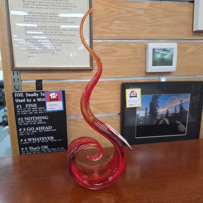 RED GLASS SCULPTURE LS