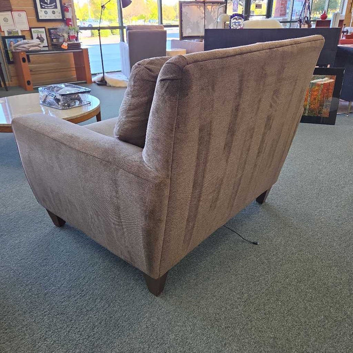 LAZBOY EDIE RECLINER ALK