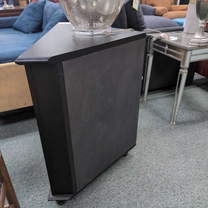 ACCENT CABINET KL