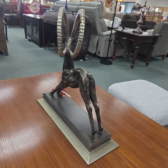 IBEX GOAT SCULPTURE AT