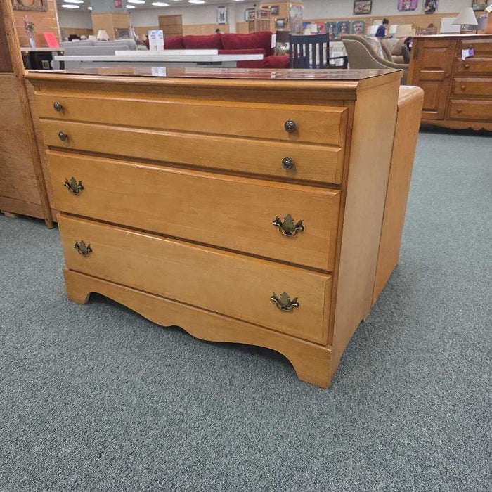 CHEST OF DRAWERS BBM