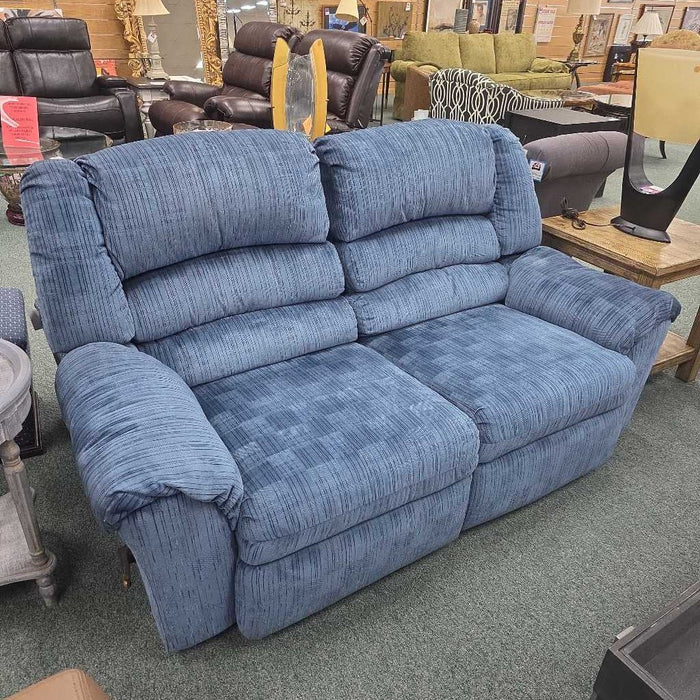 LOVESEAT ROCKER RECLINER BTK