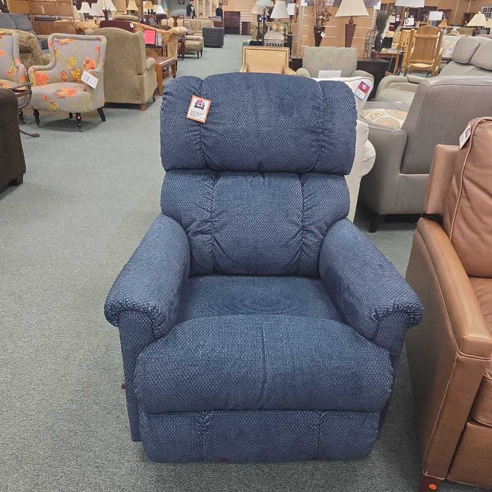 LAZBOY SWIVEL ROCKER RECLINER BBM