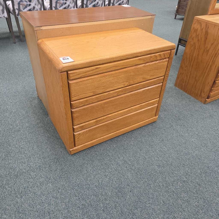CHEST OF DRAWERS BHC