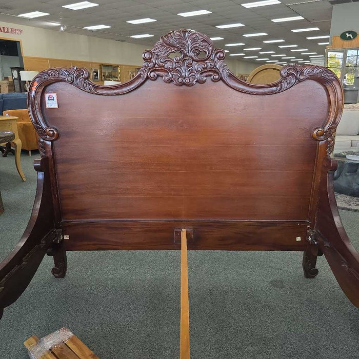 QUEEN BED ALK
