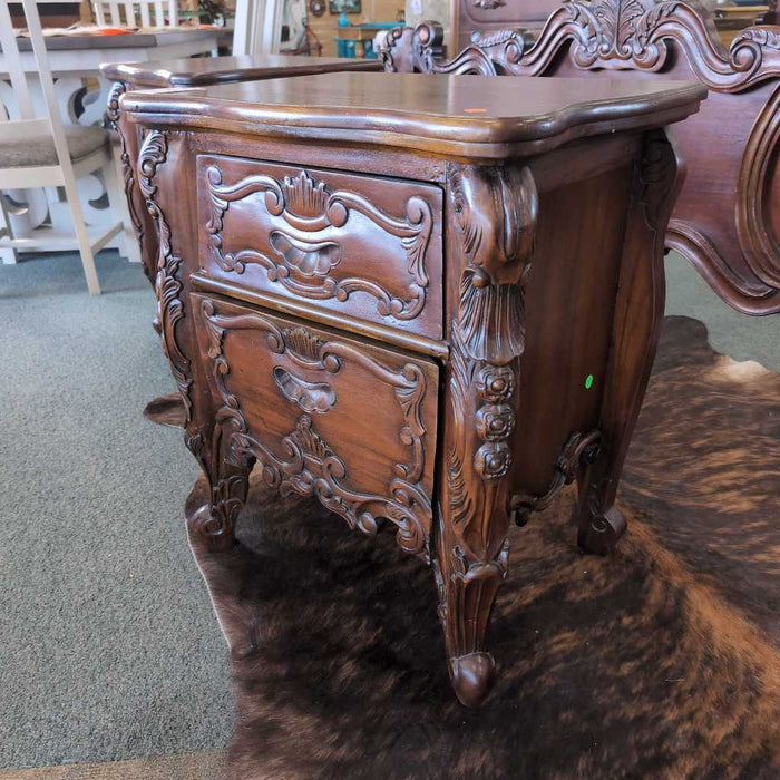 NIGHTSTAND MI