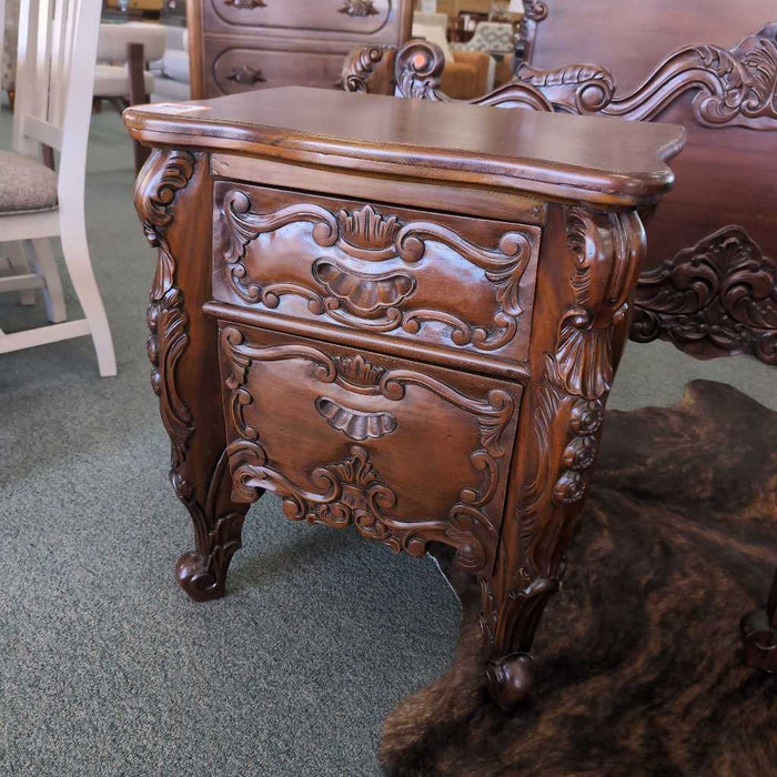 NIGHTSTAND MI
