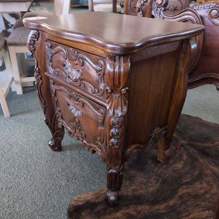 NIGHTSTAND MI