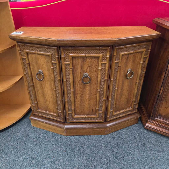 ENTRY CABINET SK