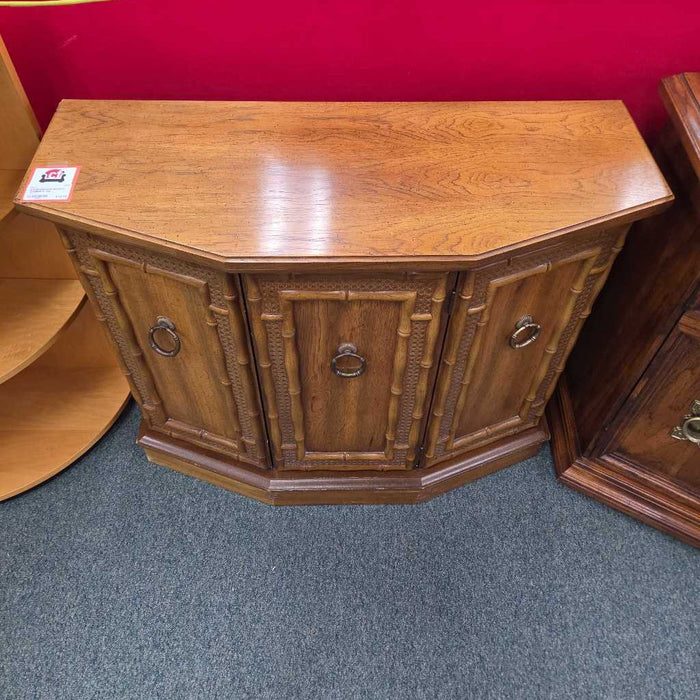 ENTRY CABINET SK