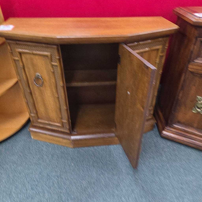 ENTRY CABINET SK
